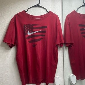 Nike T Shirt
